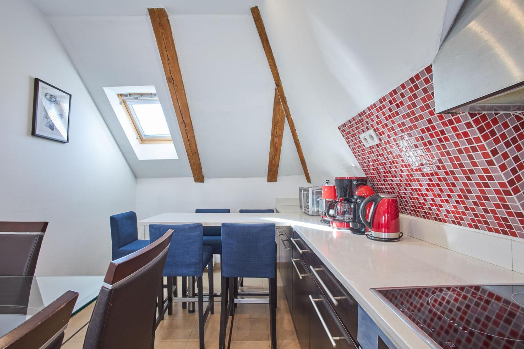 Zatecka - Terrace Residence In The Old Town — Photos 2